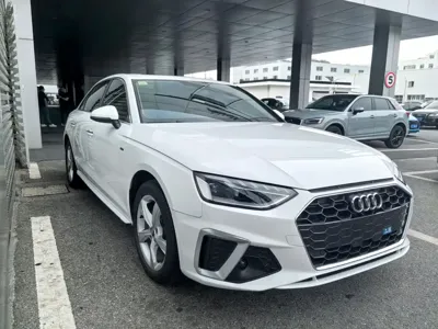 Audi A4L 2021, 19000 км, за 188000 CNY