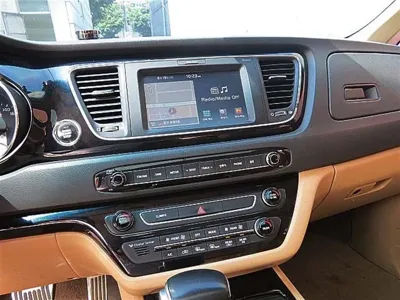 Kia Canival 2017, 269058 км, за 6500000 KRW - фото 11