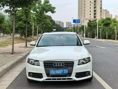 Audi A4L 2012, 160000 км, за 26600 CNY