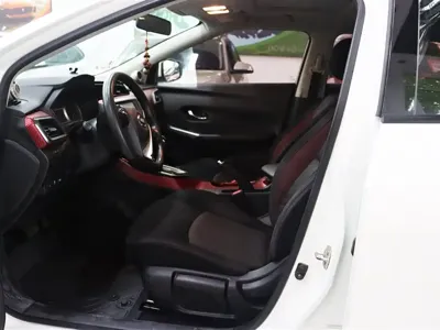 Nissan Bluebird 2018, 108000 км, за 35800 CNY - фото 4