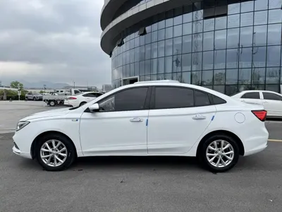 Roewe i5 2020, 22000 км, за 23000 CNY - фото 13