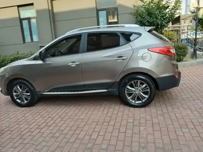 Hyundai ix35 2014, 90000 км, за 18800 CNY