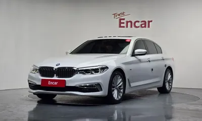 BMW 5-Series · 2018 год