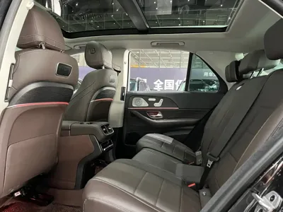 Mercedes-Benz 奔驰GLE(进口) 2021, 80000 км, за 399799 CNY - фото 12