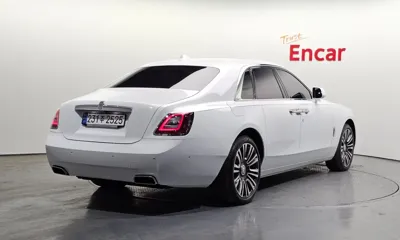 Rolls-Royce Ghost 2023, 35259 км, за 460000000 KRW