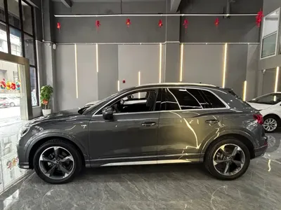 Audi Q3 2022, 22799 км, за 188800 CNY