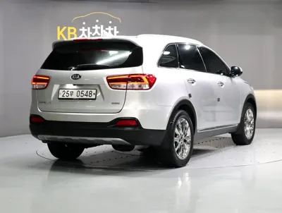 Kia Sorento 2016, 106944 км, за 10500000 KRW