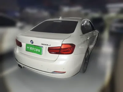 BMW 3 Series 2019, 55800 км, за 100154.48 CNY