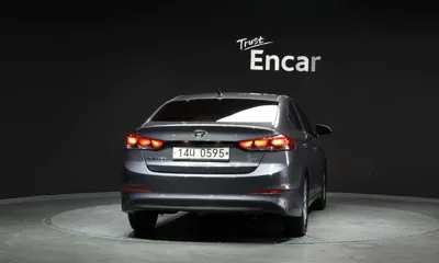Hyundai Avante 2016, 179864 км, за 99990000 KRW - фото 4