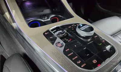 BMW X7 2025, 9176 км, за 139000000 KRW - фото 9