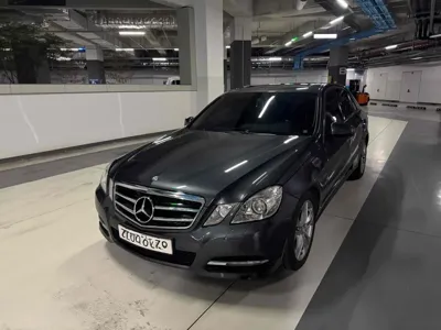 Mercedes-Benz E-Class · 2011 год