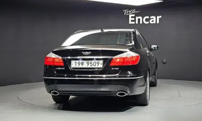 Hyundai Genesis 2008, 104483 км, за 4300000 KRW - фото 4