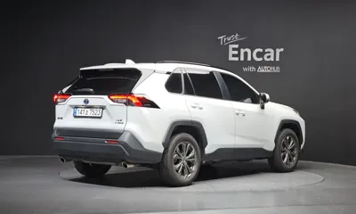 Toyota RAV4 2024, 17562 км, за 41500000 KRW