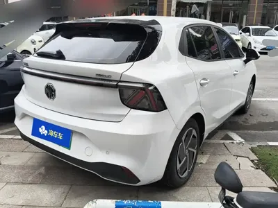 MG MG4 2025, 43000 км, за 58900 CNY
