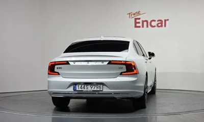 Volvo S90 2024, 29338 км, за 44900000 KRW