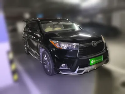 Toyota Highlander 2015, 155500 км, за 90718.9 CNY