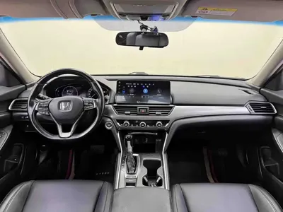 Honda Accord 2019, 80000 км, за 69800 CNY - фото 14
