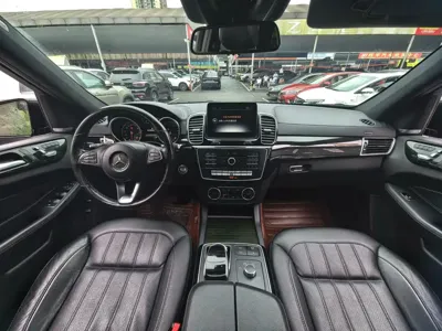 Mercedes-Benz GLS 2016, 160000 км, за 188000 CNY