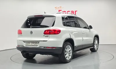 Volkswagen Tiguan 2016, 103434 км, за 8000000 KRW