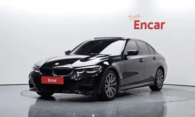 BMW 3-Series · 2022 год