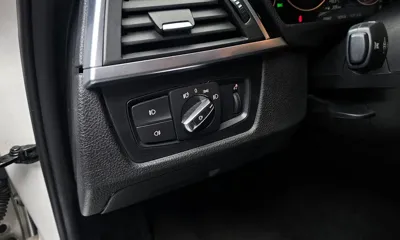 BMW 3-Series 2017, 75967 км, за 14500000 KRW - фото 29