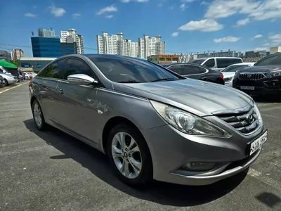 Hyundai Sonata 2010, 284077 км, за 2500000 KRW