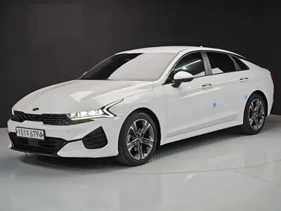 Kia K5 · 2020 год