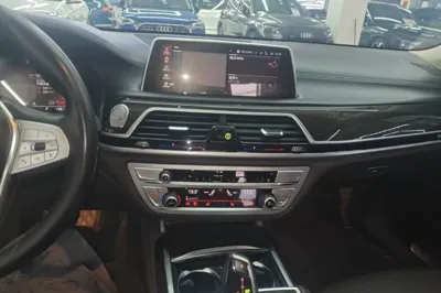 BMW 7 Series 2019, 121000 км, за 272882.11 CNY - фото 21