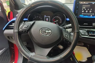 Toyota C-HR 2020, 40000 км, за 78169.85 CNY - фото 9