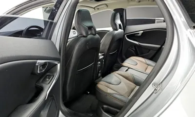 Volvo V40 2015, 56470 км, за 11300000 KRW - фото 11