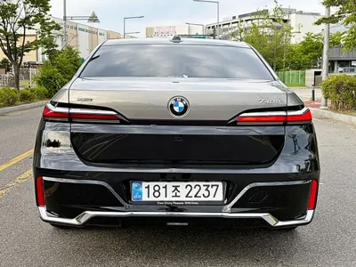 BMW 7-Series 2025, 12021 км, за 110000000 KRW