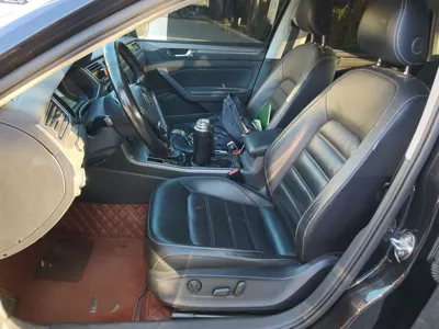 Volkswagen Passat 2016, 136800 км, за 41073.33 CNY - фото 16