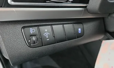 Hyundai Avante 2017, 150417 км, за 7300000 KRW - фото 13