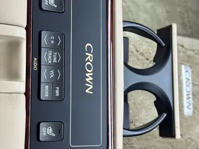 Toyota Crown 2012, 83000 км, за 89800 CNY - фото 32