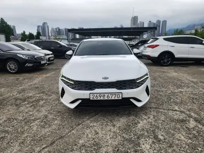 Kia K5 · 2020 год