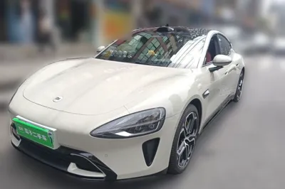 Xiaomi Auto SU7 · 2024 год