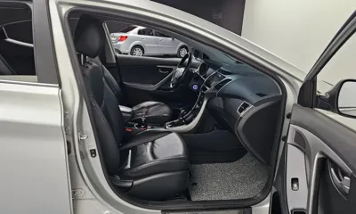 Hyundai Avante 2014, 181104 км, за 3800000 KRW - фото 12