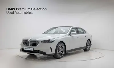 BMW 5-Series · 2025 год