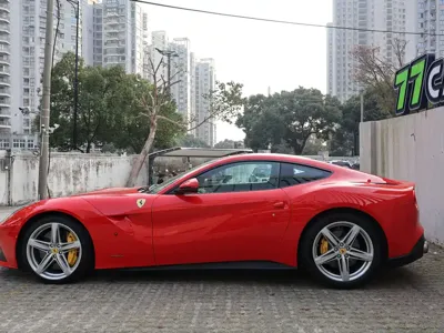 Ferrari F12berlinetta 2015, 13000 км, за 2330000 CNY - фото 8