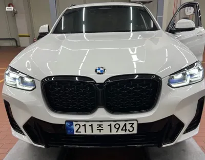 BMW X4 · 2022 год