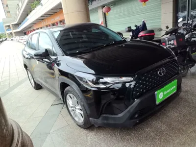 Toyota Corolla Cross 2023, 28700 км, за 92907.85 CNY