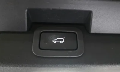 Land Rover Discovery 2018, 237620 км, за 17500000 KRW - фото 18