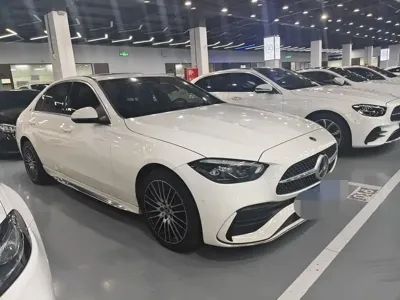 Mercedes-Benz C-Class 2023, 40000 км, за 137200 CNY