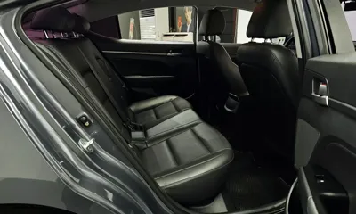 Hyundai Avante 2018, 106428 км, за 8500000 KRW - фото 12
