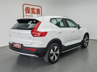 Volvo XC40 2023, 108400 км, за 85900 CNY