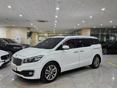 Kia Canival 2017, 180622 км, за 9290000 KRW - фото 1