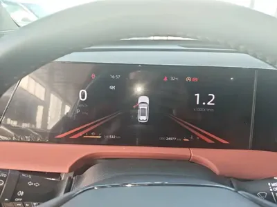 Changan 长安CS75PLUS 2025, 25000 км, за 76200 CNY - фото 12