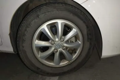 Hyundai Verna (older generation) 2017, 75700 км, за 35881.15 CNY - фото 5