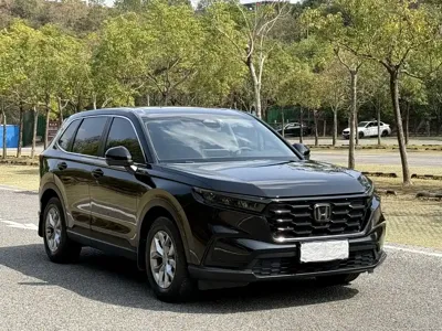 Honda CR-V 2023, 42000 км, за 111800 CNY