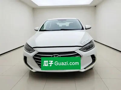 Hyundai Elantra 2017, 126500 км, за 19900 CNY